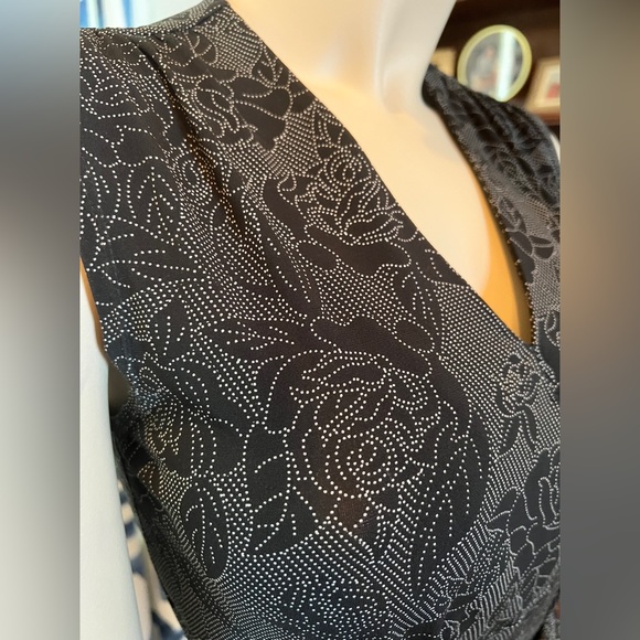 Mossimo Black Midi Dress with White Floral Design Size Medium - Picture 3 of 10